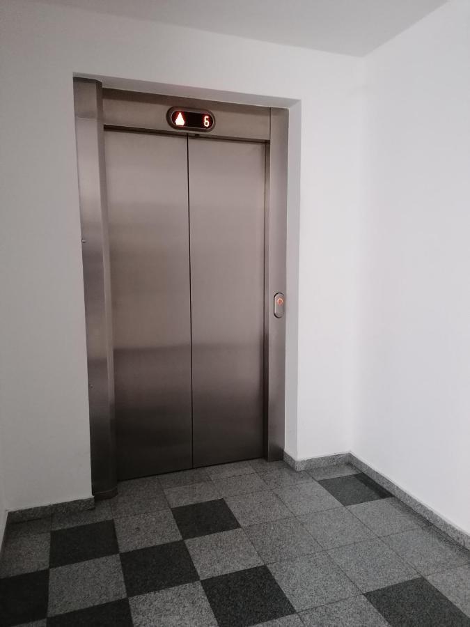 Apartments Dora Загреб Экстерьер фото